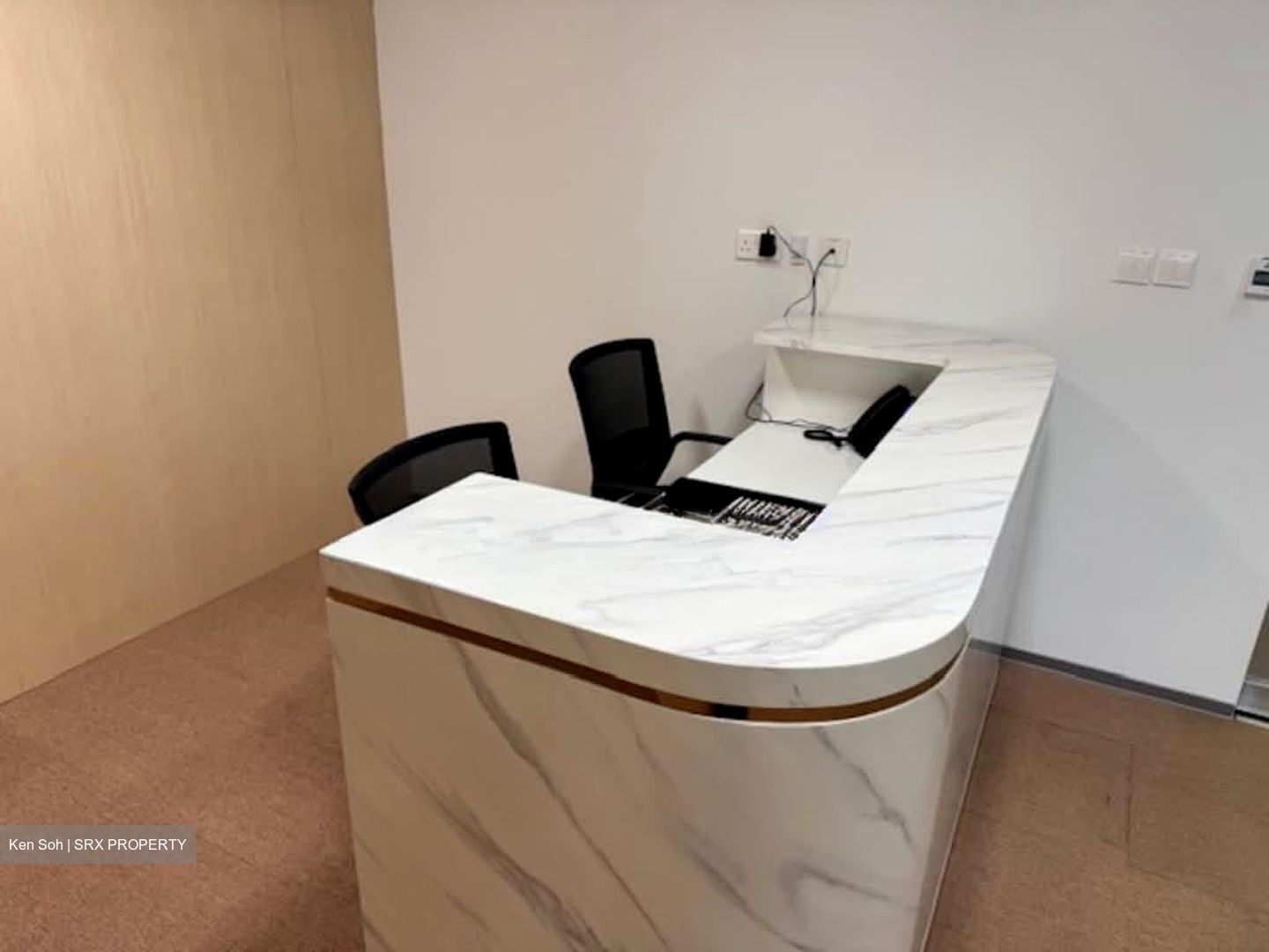 Downtown MRT (D1), Office #560116301